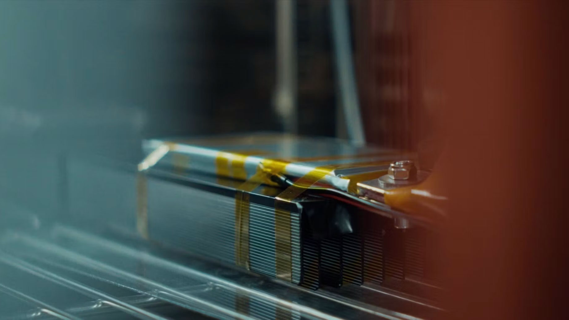 Donut Lab Unveils Solid-State EV Battery With Five-Minute Charge