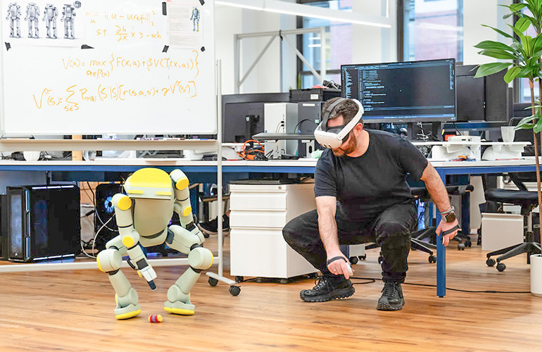 Amazon Acquires Fauna Robotics for Humanoid Warehouse Strategy