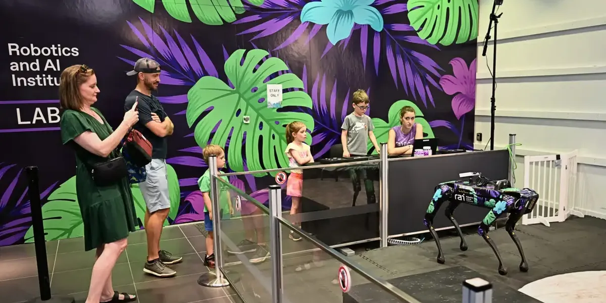 Study of 753 Human-Robot Interactions Reveals Educational Impact